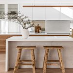 A Peek At Clean Room Stools