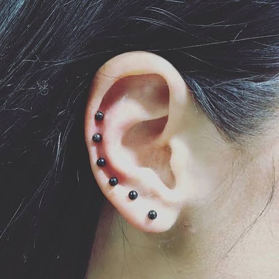 An Overview Of Simple Ear Jewelry